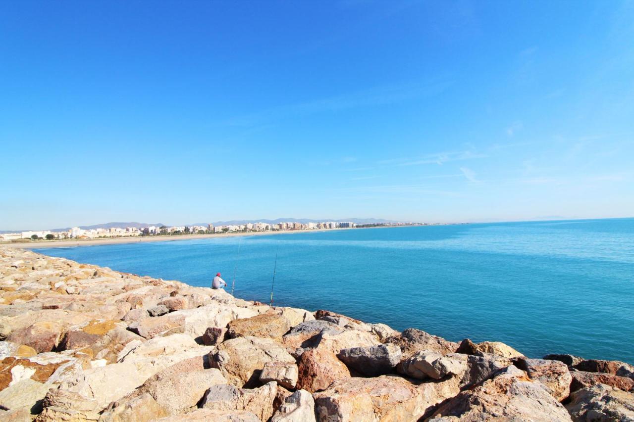 Global Properties, Estudio Para Parejas En La Playa Del Puerto De Sagunto Ngoại thất bức ảnh