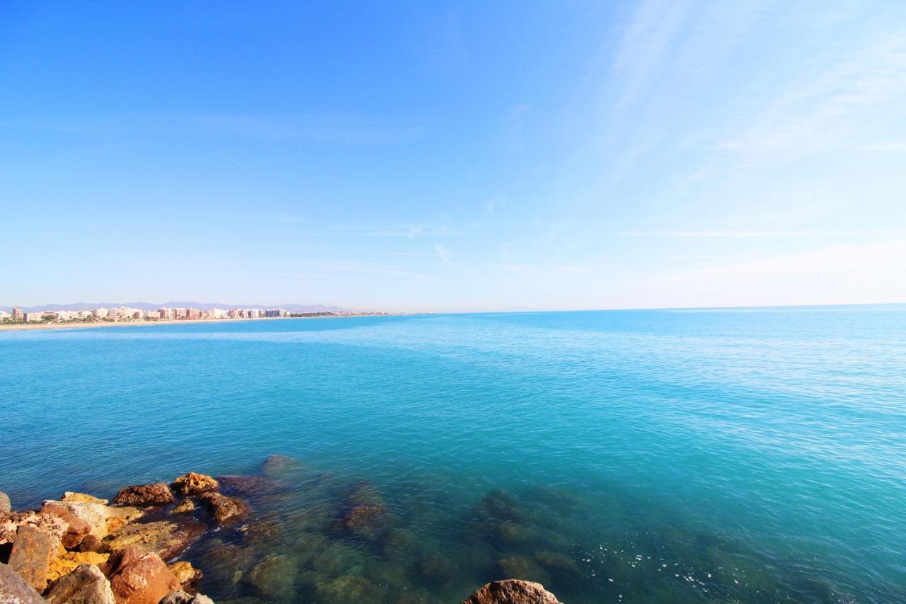 Global Properties, Estudio Para Parejas En La Playa Del Puerto De Sagunto Ngoại thất bức ảnh