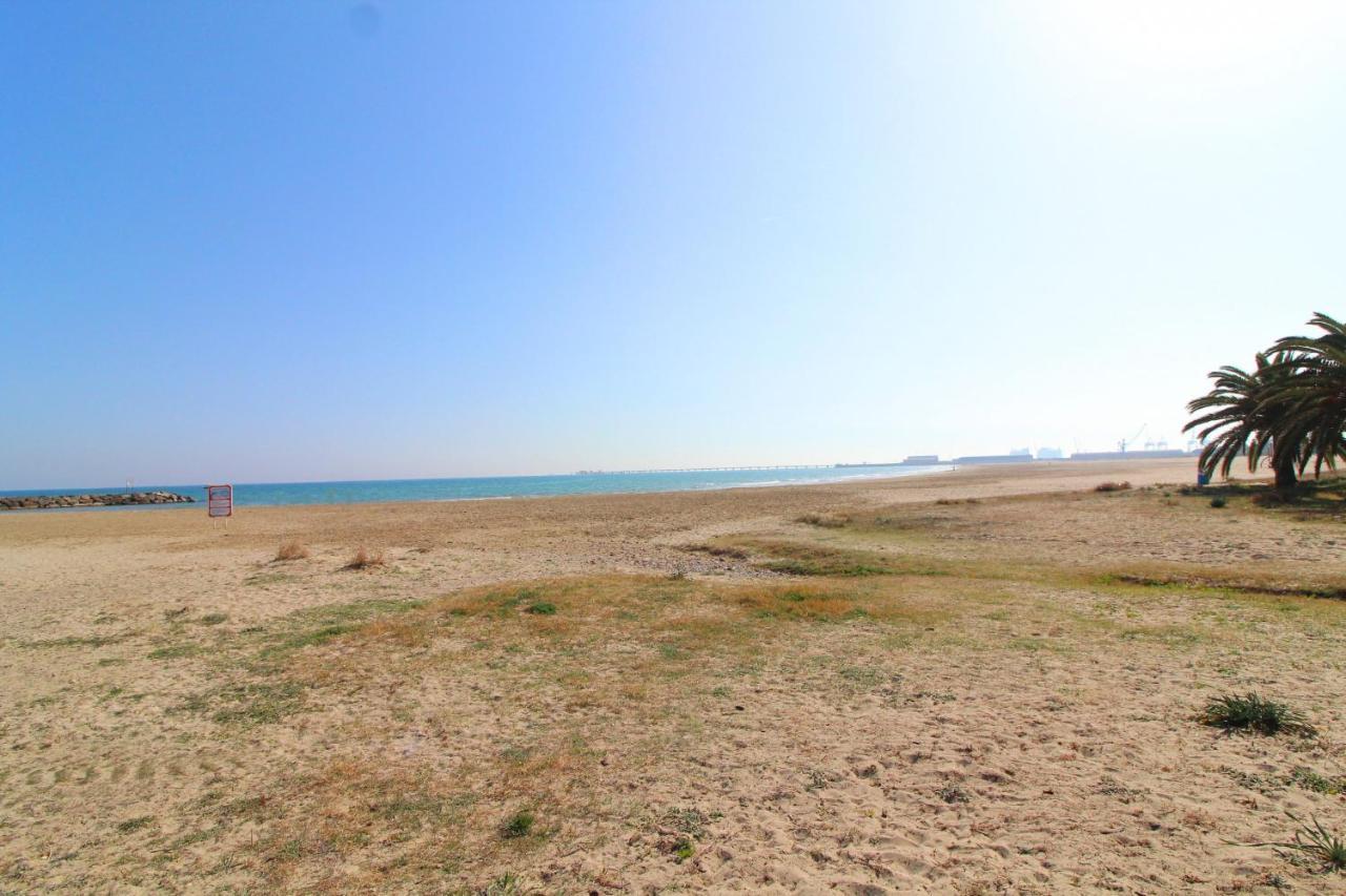 Global Properties, Estudio Para Parejas En La Playa Del Puerto De Sagunto Ngoại thất bức ảnh